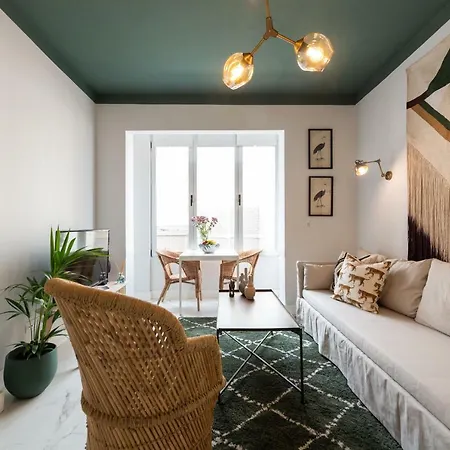 Апартаменты Little 38 *